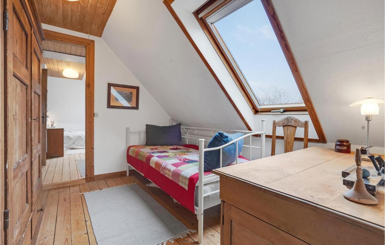 Lovely Home In Sonderborg With Kitchen Extérieur photo