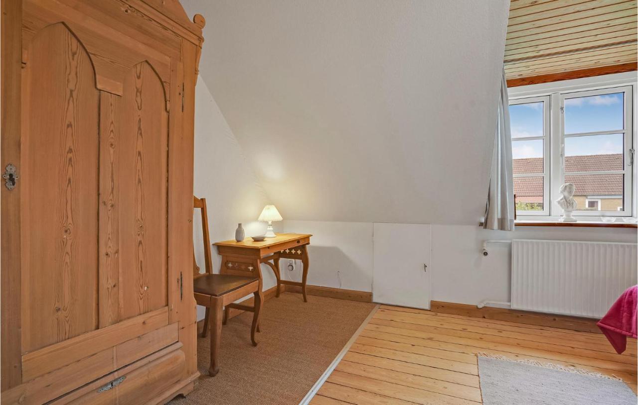 Lovely Home In Sonderborg With Kitchen Extérieur photo