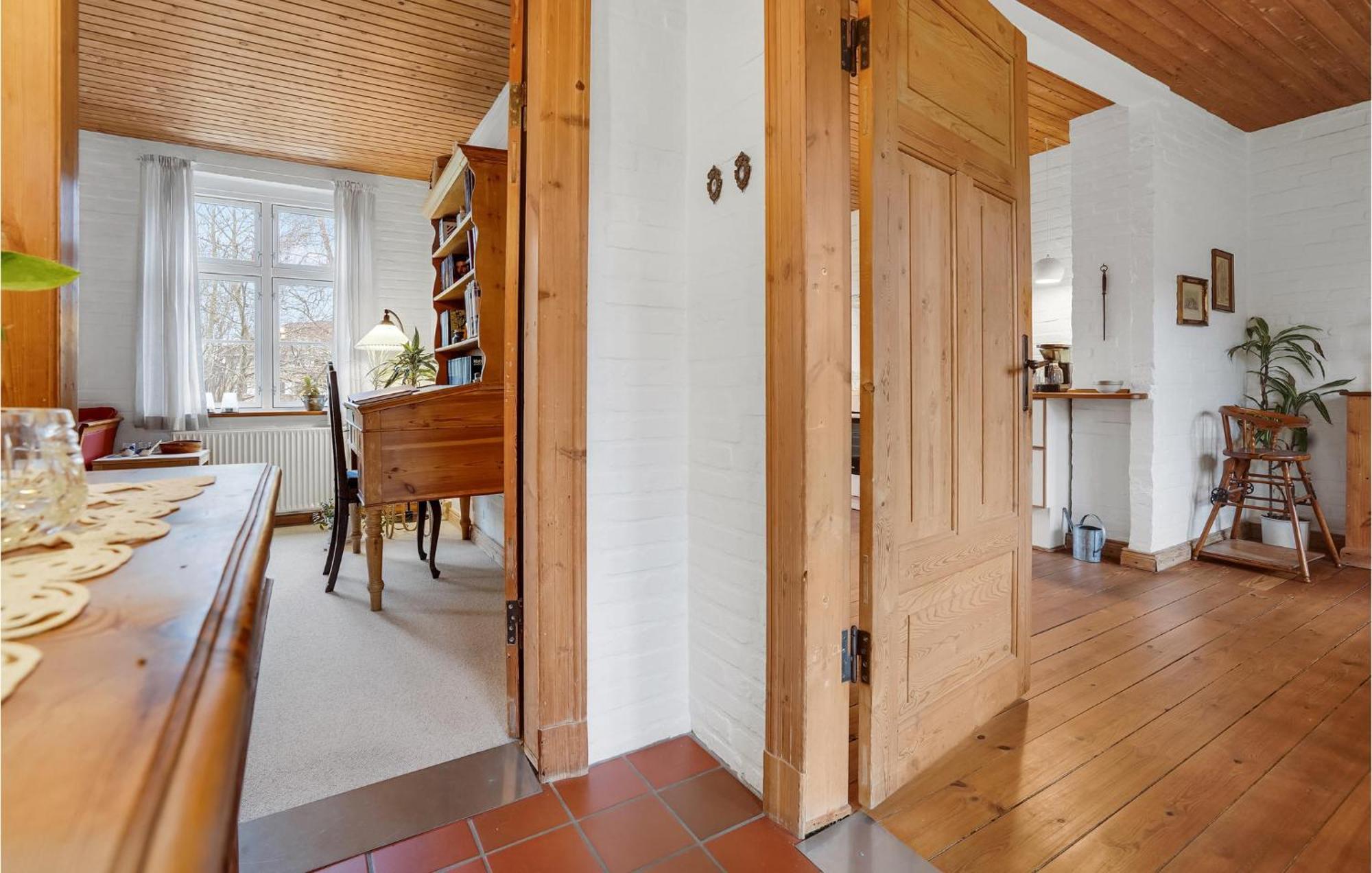 Lovely Home In Sonderborg With Kitchen Extérieur photo